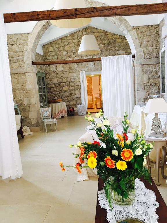 Valata Minusa Country Resort Cannizzara エクステリア 写真