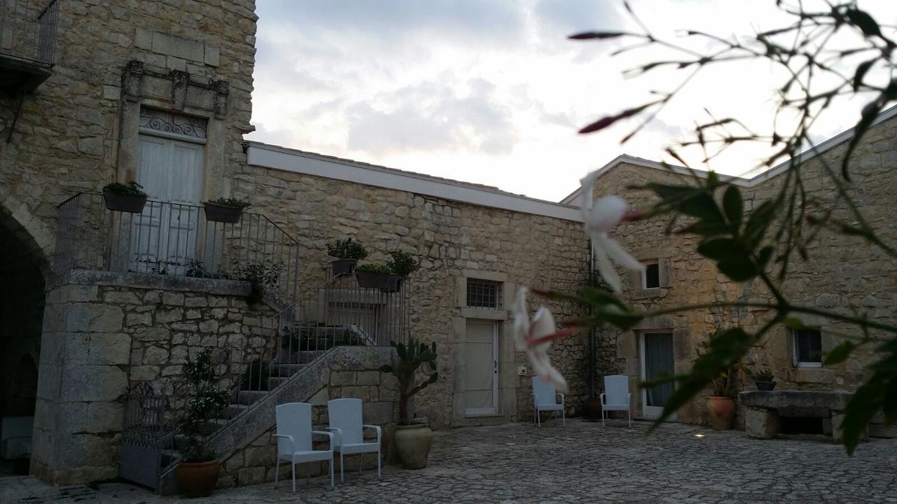 Valata Minusa Country Resort Cannizzara エクステリア 写真