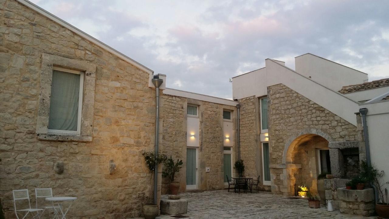 Valata Minusa Country Resort Cannizzara エクステリア 写真