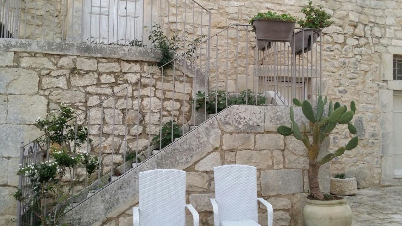 Valata Minusa Country Resort Cannizzara エクステリア 写真